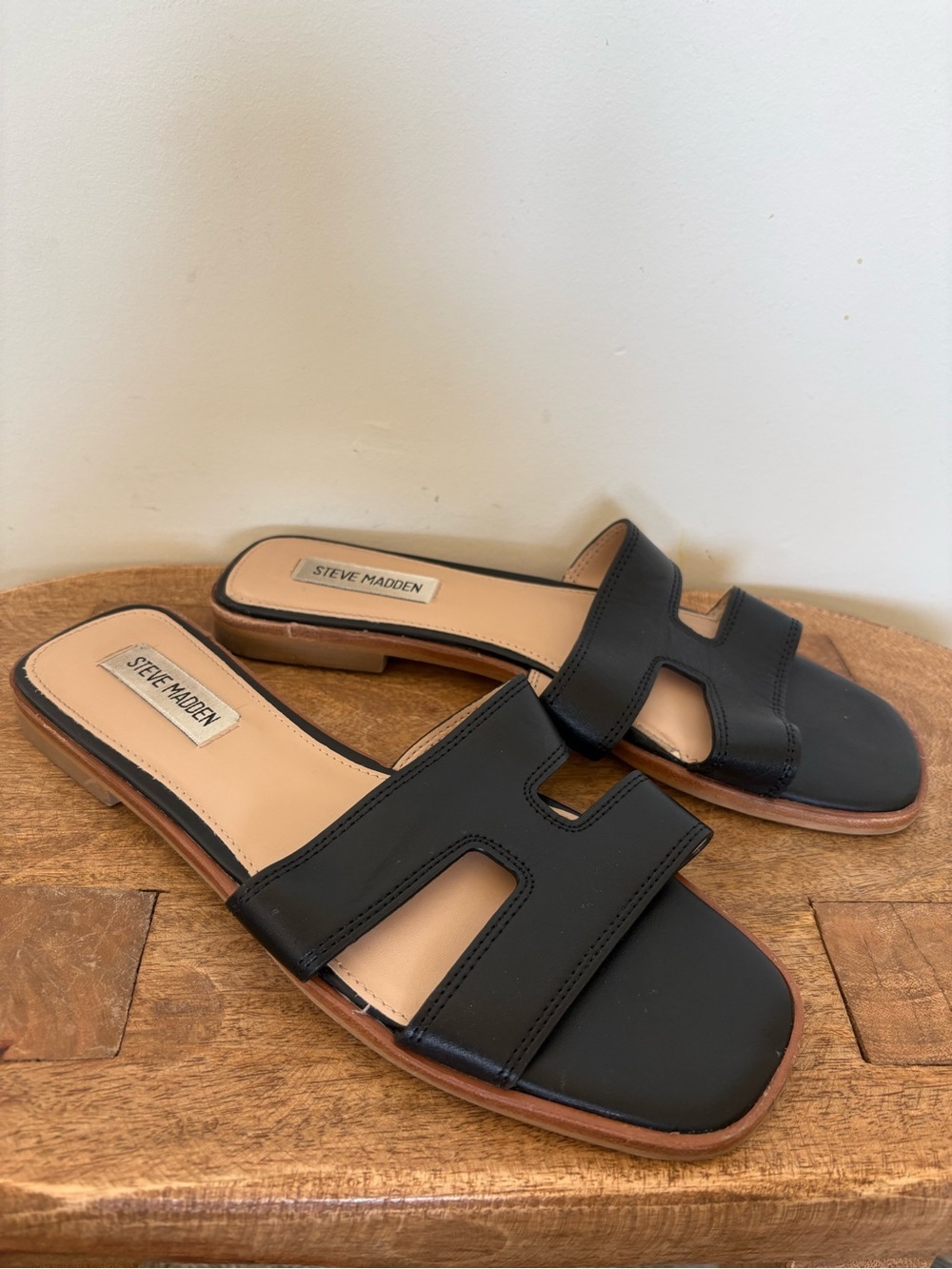Steve Madden Hazel Slide Sandals Black Size 8 - Picture 3 of 6